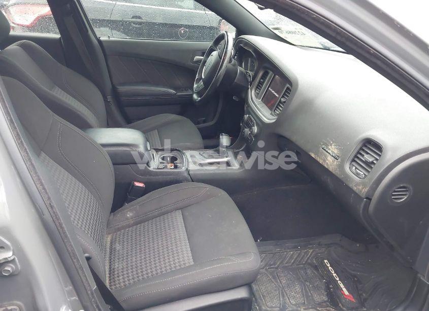 Photo 5 of 2019 Dodge Charger SXT AWD (VIN 2C3CDXJG5KH698856)