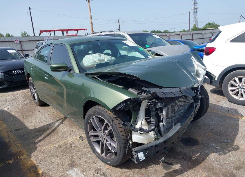 2019 Dodge Charger SXT AWD (VIN 2C3CDXJG5KH757744) main photo
