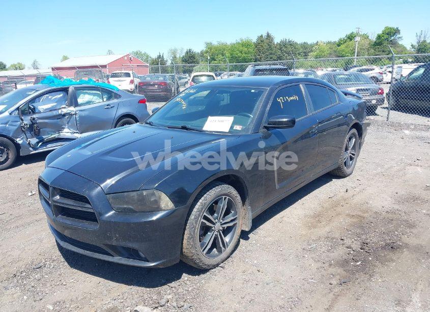 Photo 2 of 2014 Dodge Charger SXT (VIN 2C3CDXJG6EH296414)