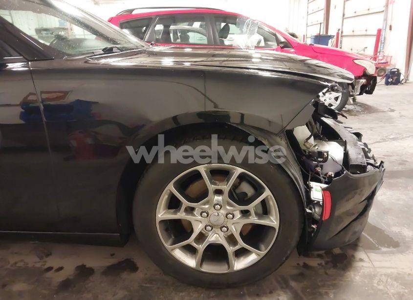 Photo 18 of 2015 Dodge Charger SXT (VIN 2C3CDXJG6FH500999)