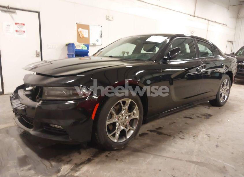 Photo 2 of 2015 Dodge Charger SXT (VIN 2C3CDXJG6FH500999)