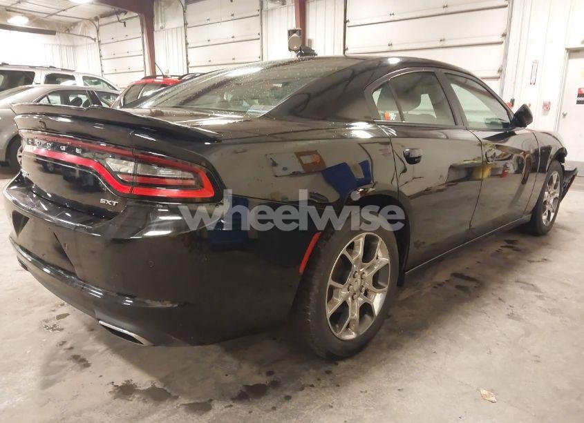 Photo 4 of 2015 Dodge Charger SXT (VIN 2C3CDXJG6FH500999)
