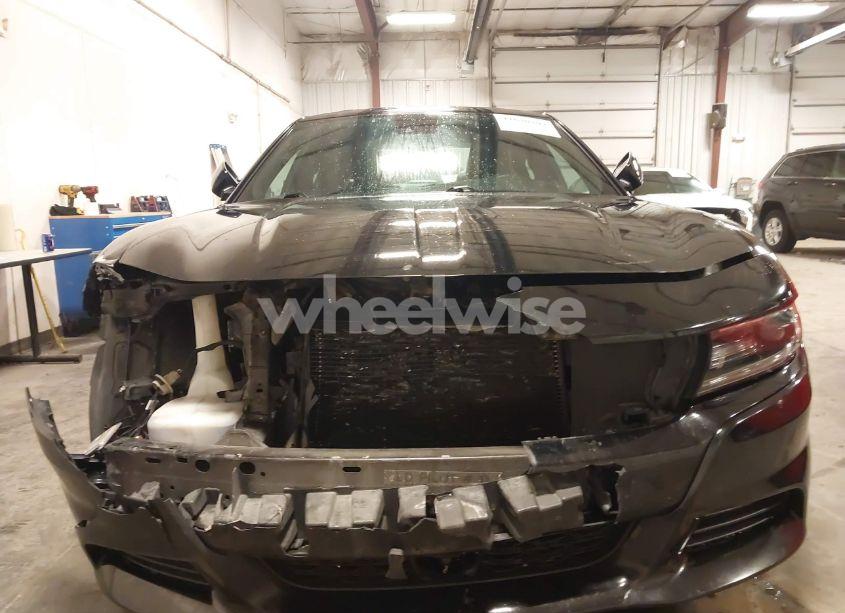 Photo 6 of 2015 Dodge Charger SXT (VIN 2C3CDXJG6FH500999)