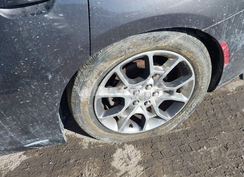 Photo 6 of 2015 Dodge Charger SXT (VIN 2C3CDXJG6FH832618)