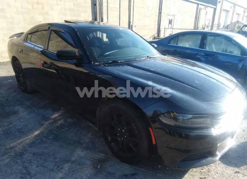 2015 Dodge Charger SXT (VIN 2C3CDXJG6FH903459) main photo