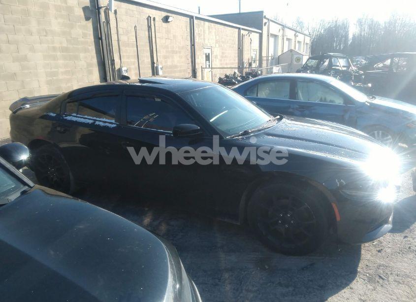 Photo 13 of 2015 Dodge Charger SXT (VIN 2C3CDXJG6FH903459)