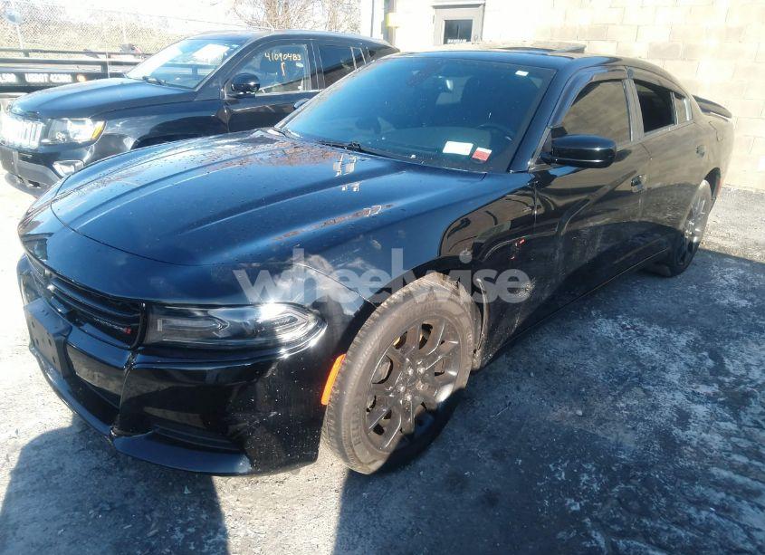 Photo 2 of 2015 Dodge Charger SXT (VIN 2C3CDXJG6FH903459)