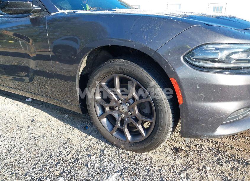 Photo 6 of 2018 Dodge Charger GT AWD (VIN 2C3CDXJG6JH330698)