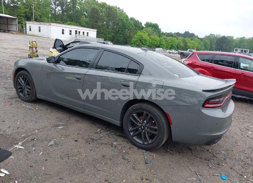Photo 3 of 2019 Dodge Charger SXT AWD (VIN 2C3CDXJG6KH520549)