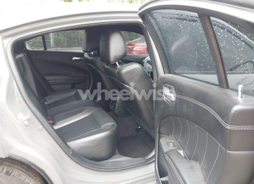 Photo 8 of 2019 Dodge Charger SXT AWD (VIN 2C3CDXJG6KH520549)