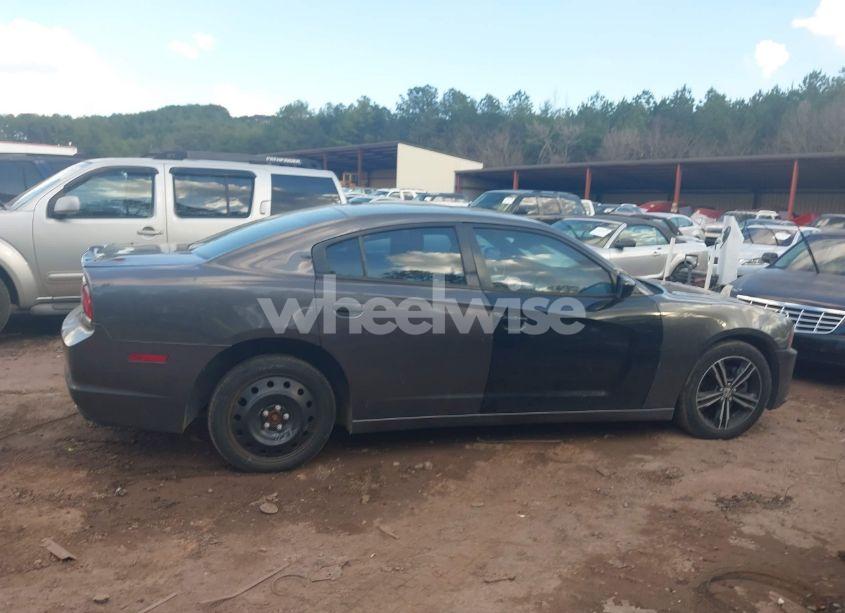 Photo 13 of 2014 Dodge Charger SXT (VIN 2C3CDXJG7EH138261)