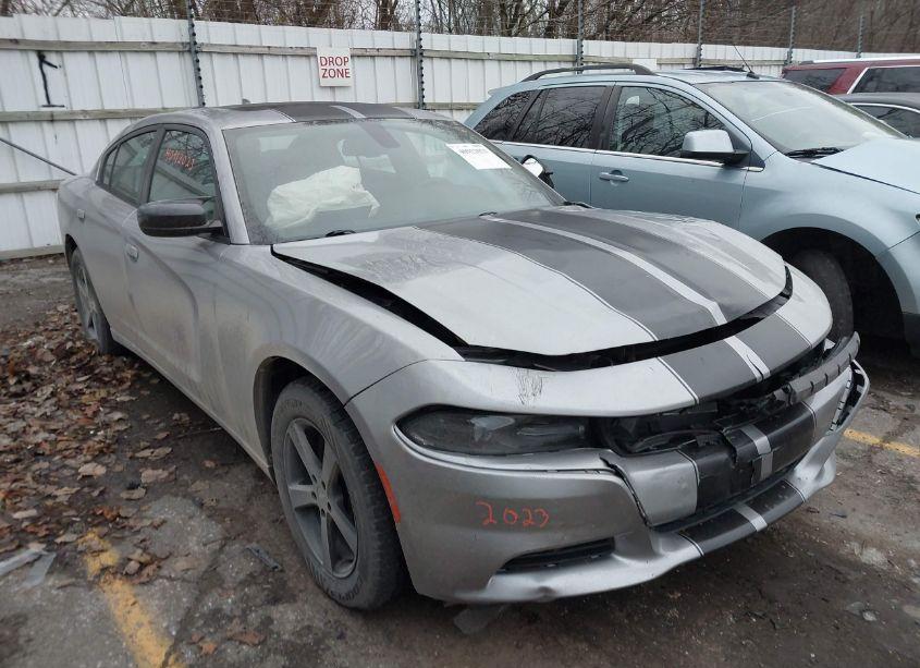 2016 Dodge Charger SXT (VIN 2C3CDXJG7GH144435) main photo