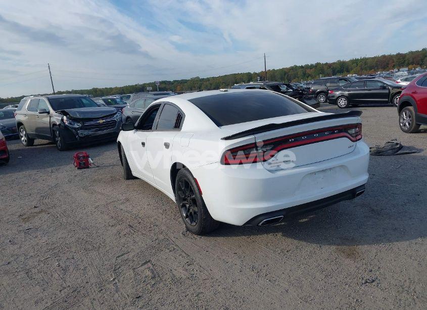 Photo 3 of 2016 Dodge Charger SXT (VIN 2C3CDXJG7GH229128)