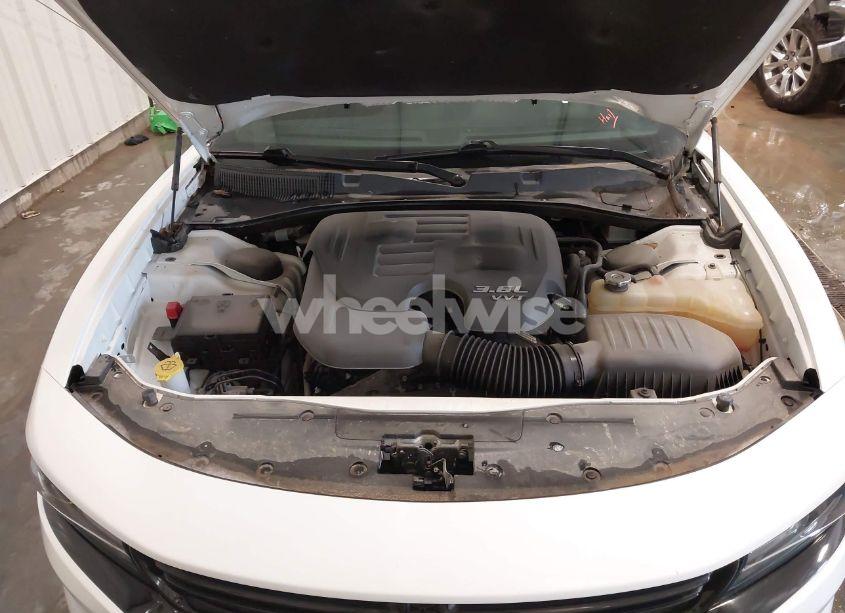 Photo 10 of 2019 Dodge Charger SXT AWD (VIN 2C3CDXJG7KH639078)