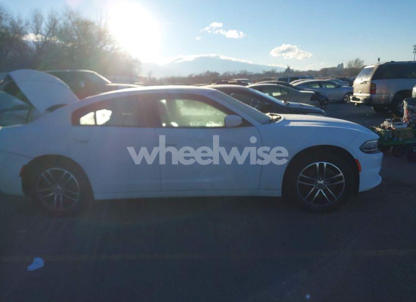 Photo 13 of 2019 Dodge Charger SXT AWD (VIN 2C3CDXJG7KH697353)