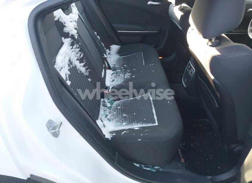 Photo 8 of 2019 Dodge Charger SXT AWD (VIN 2C3CDXJG7KH697353)