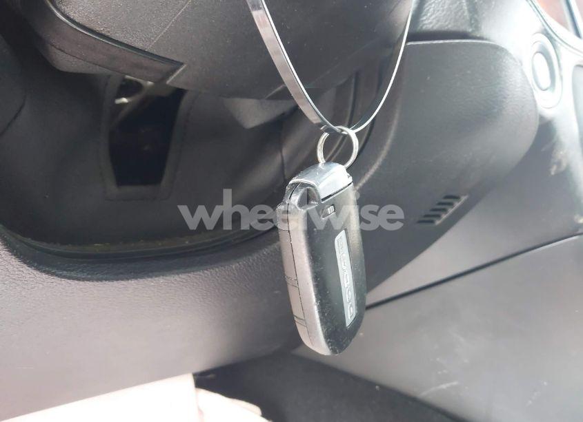 Photo 10 of 2019 Dodge Charger SXT AWD (VIN 2C3CDXJG7KH710585)