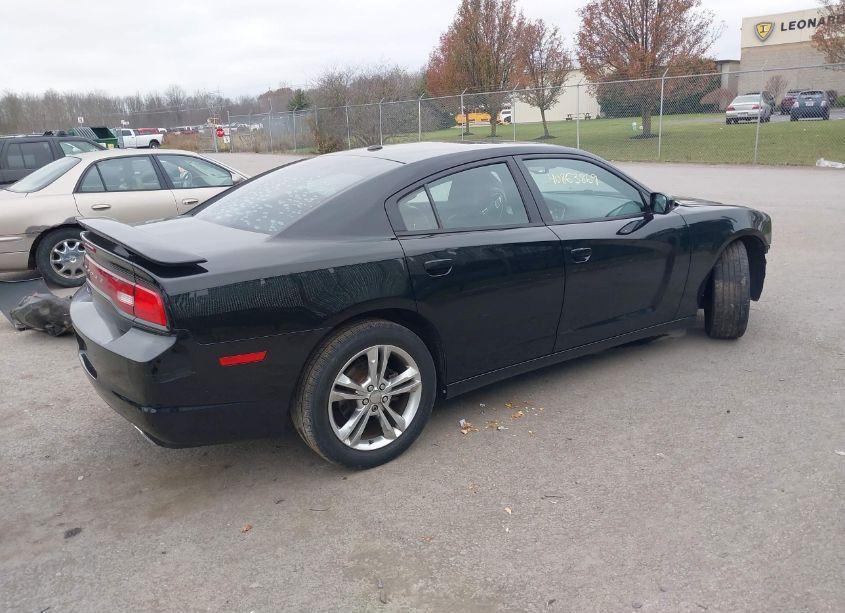 Photo 4 of 2012 Dodge Charger SXT (VIN 2C3CDXJG8CH136144)