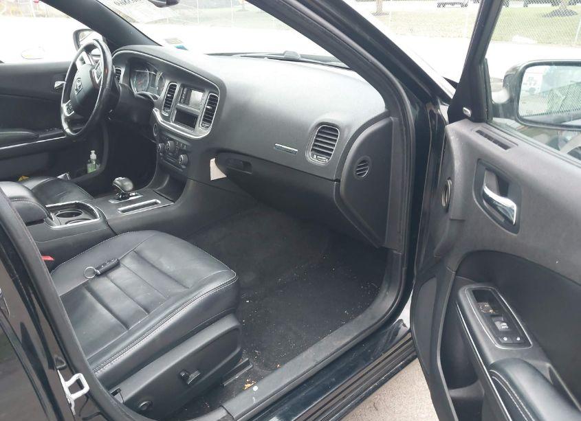 Photo 5 of 2012 Dodge Charger SXT (VIN 2C3CDXJG8CH136144)