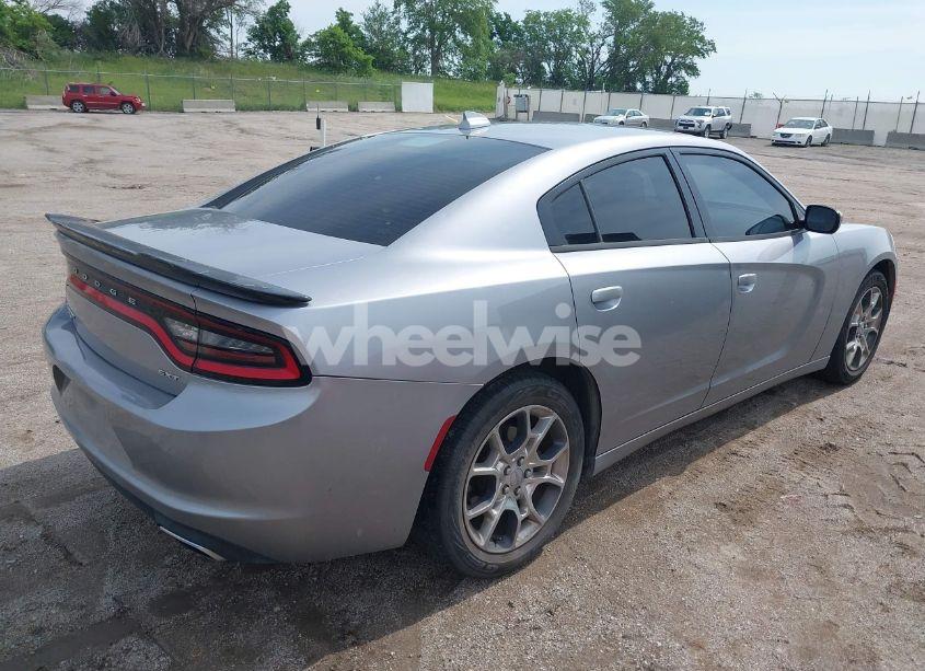 Photo 4 of 2016 Dodge Charger SXT (VIN 2C3CDXJG8GH206151)