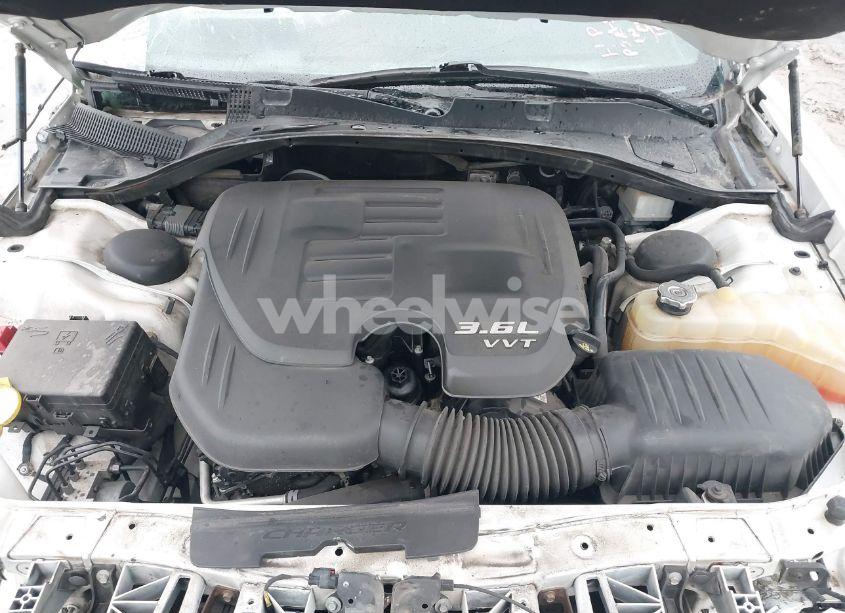 Photo 10 of 2017 Dodge Charger SXT AWD (VIN 2C3CDXJG8HH541508)