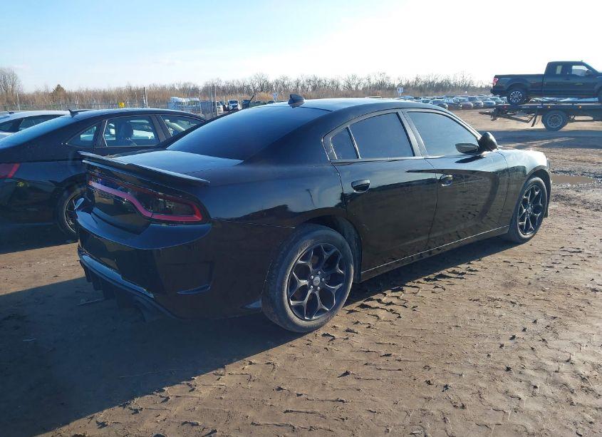 Photo 4 of 2017 Dodge Charger SXT AWD (VIN 2C3CDXJG8HH590532)