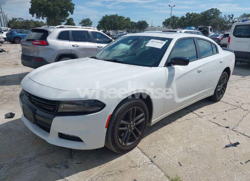 Photo 2 of 2019 Dodge Charger SXT AWD (VIN 2C3CDXJG8KH622872)