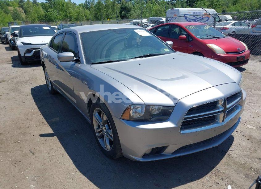 2013 Dodge Charger SXT (VIN 2C3CDXJG9DH678838) main photo