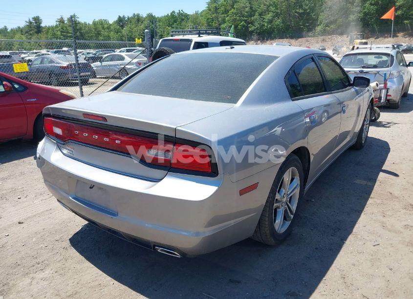 Photo 4 of 2013 Dodge Charger SXT (VIN 2C3CDXJG9DH678838)