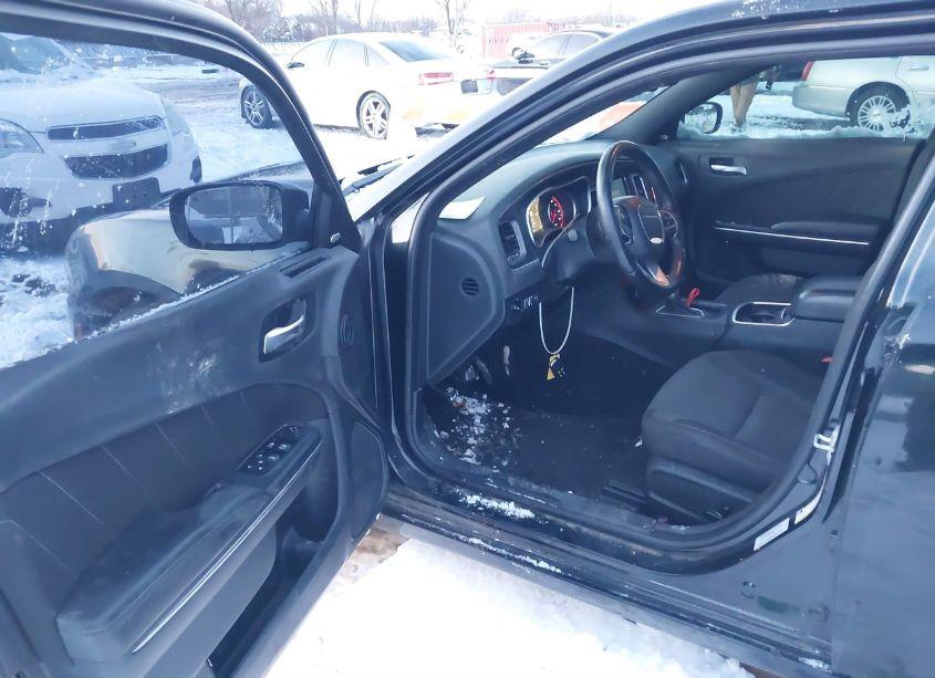 Photo 5 of 2016 Dodge Charger SXT (VIN 2C3CDXJG9GH188940)