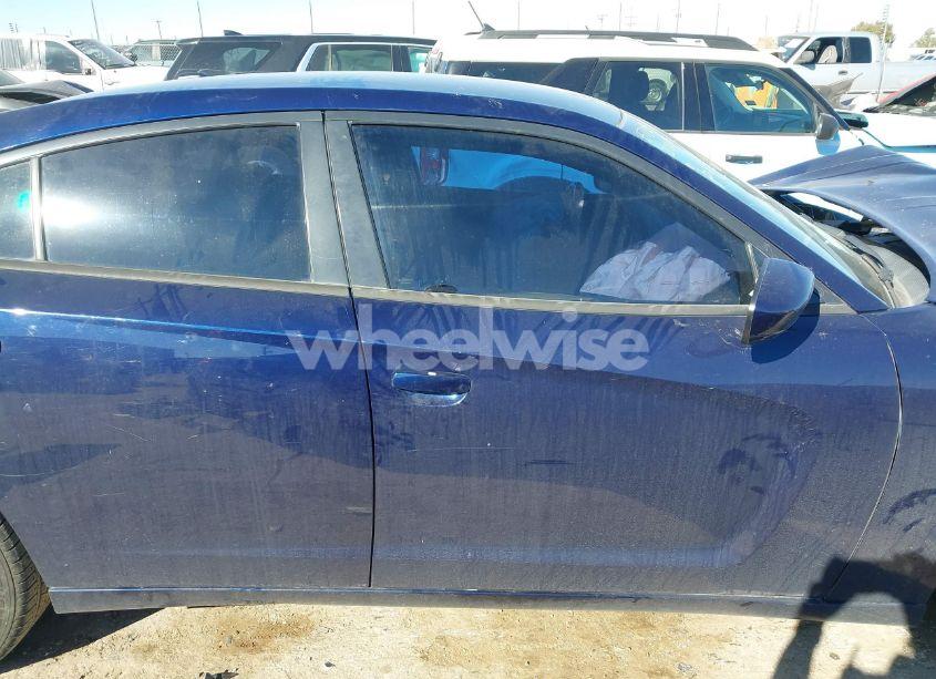 Photo 14 of 2014 Dodge Charger SXT (VIN 2C3CDXJGXEH255123)
