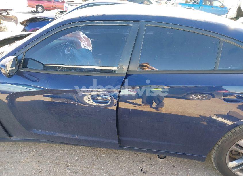 Photo 15 of 2014 Dodge Charger SXT (VIN 2C3CDXJGXEH255123)