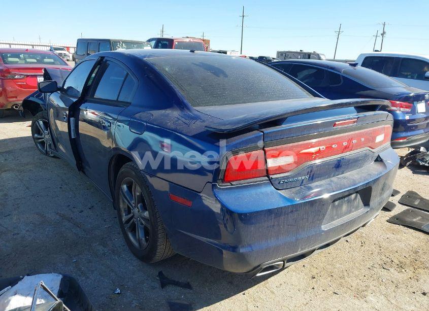 Photo 3 of 2014 Dodge Charger SXT (VIN 2C3CDXJGXEH255123)