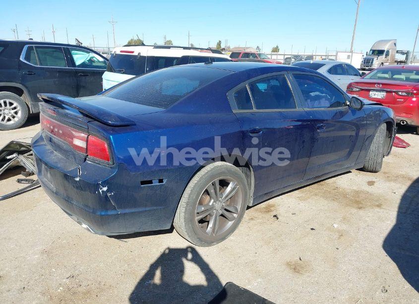 Photo 4 of 2014 Dodge Charger SXT (VIN 2C3CDXJGXEH255123)