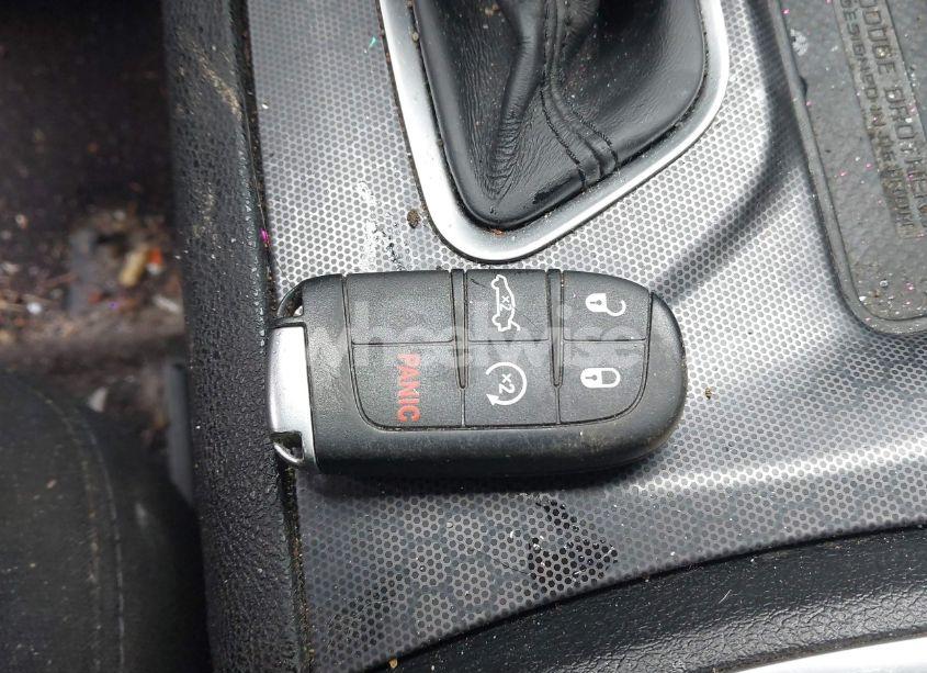 Photo 11 of 2016 Dodge Charger SXT (VIN 2C3CDXJGXGH130240)