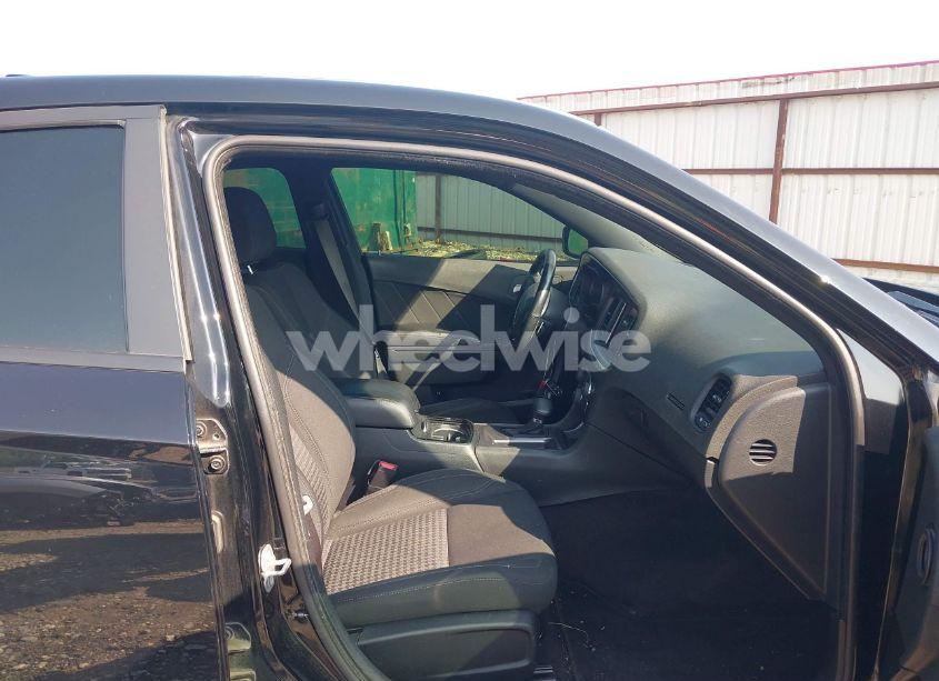 Photo 5 of 2018 Dodge Charger GT AWD (VIN 2C3CDXJGXJH148289)