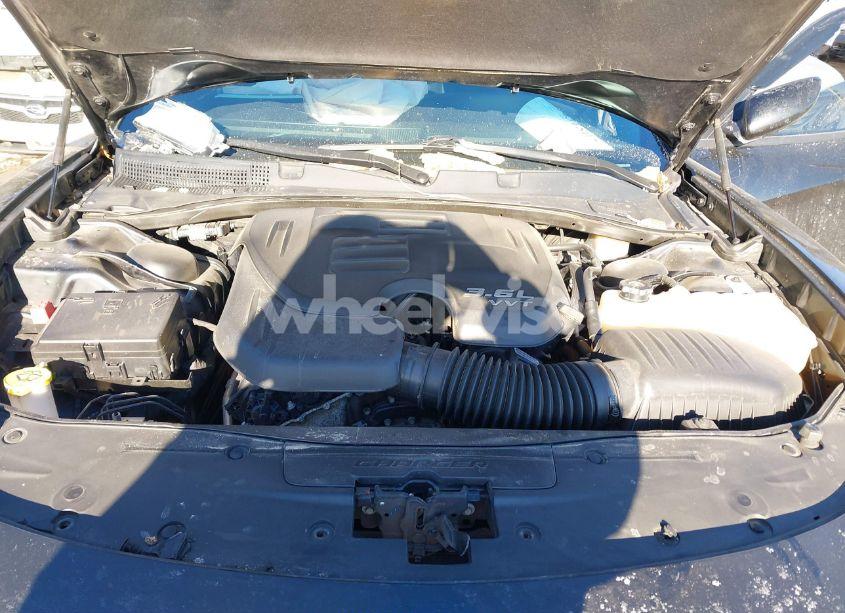 Photo 10 of 2019 Dodge Charger SXT AWD (VIN 2C3CDXJGXKH520733)