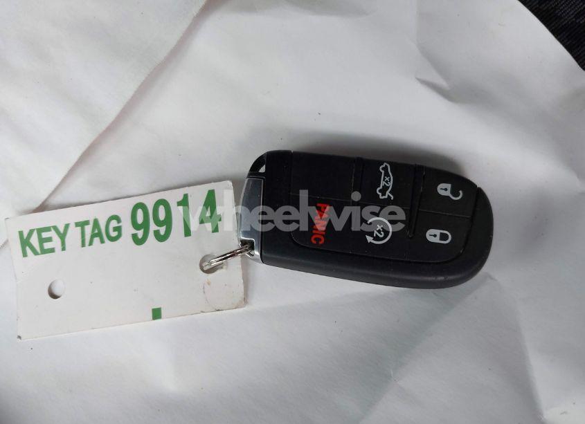 Photo 11 of 2020 Dodge Charger SXT AWD (VIN 2C3CDXJGXLH133648)