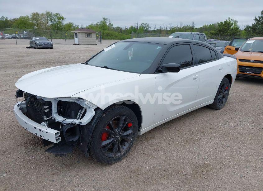 Photo 2 of 2020 Dodge Charger SXT AWD (VIN 2C3CDXJGXLH133648)