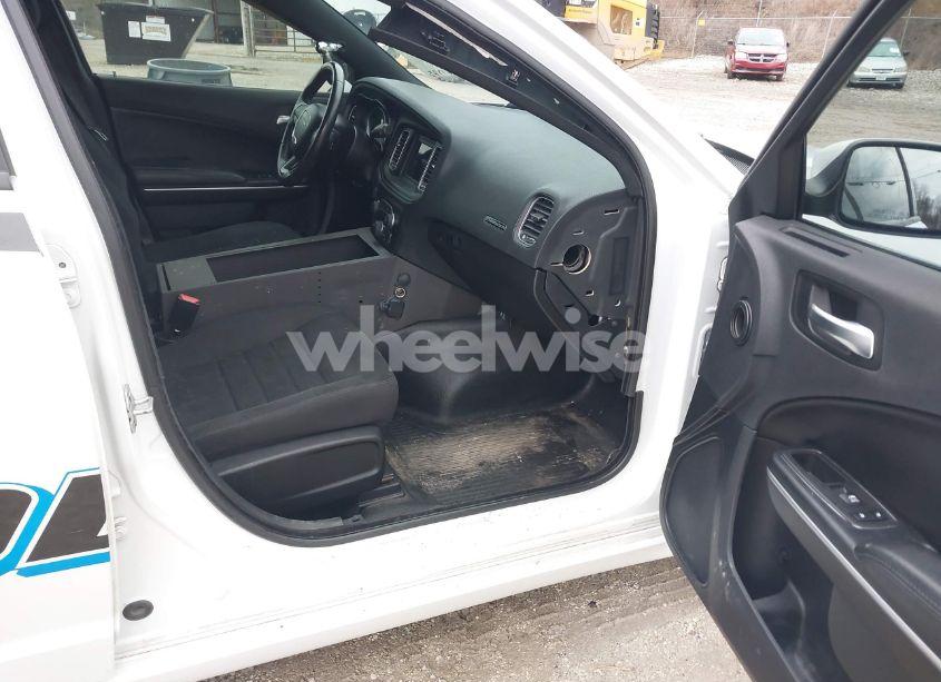 Photo 5 of 2019 Dodge Charger POLICE AWD (VIN 2C3CDXKT4KH600766)