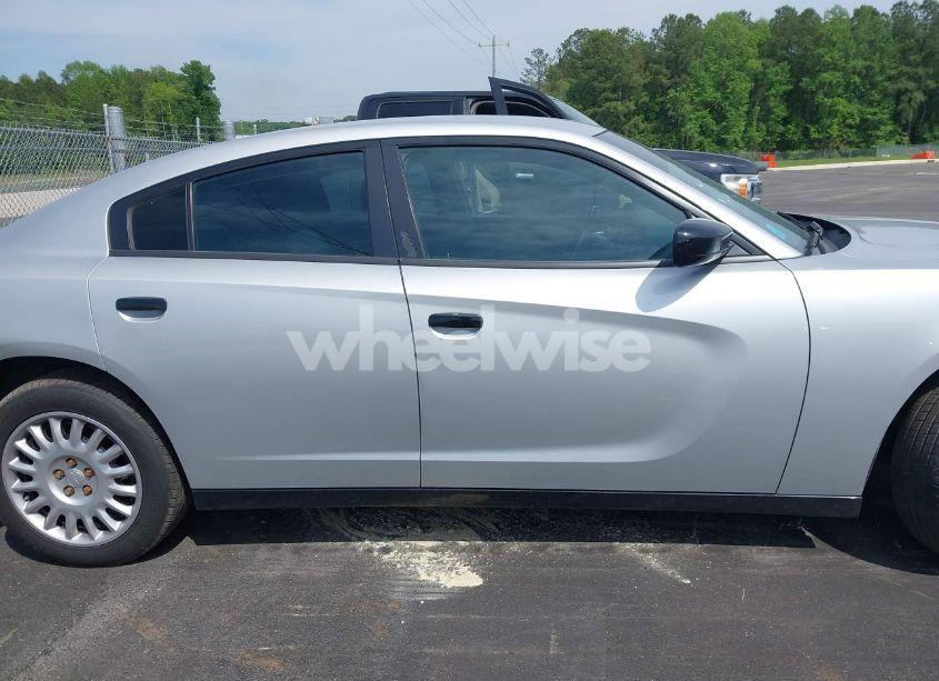 Photo 13 of 2019 Dodge Charger POLICE AWD (VIN 2C3CDXKTXKH600139)