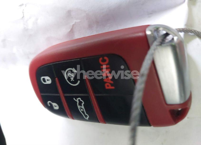 Photo 11 of 2019 Dodge Charger SRT HELLCAT RWD (VIN 2C3CDXL90KH633685)