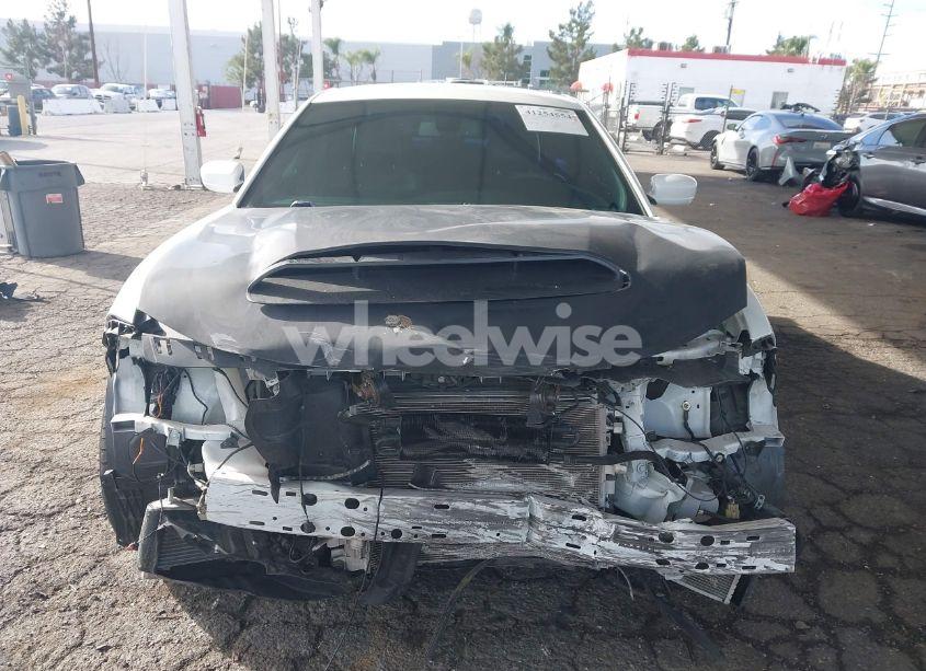 Photo 13 of 2019 Dodge Charger SRT HELLCAT RWD (VIN 2C3CDXL90KH633685)