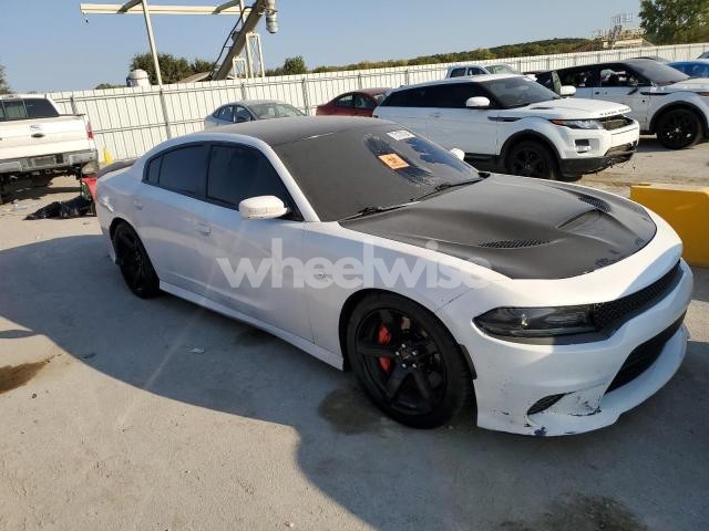 Photo 4 of 2016 DODGE CHARGER SRT HELLCAT (VIN 2C3CDXL93GH040832)