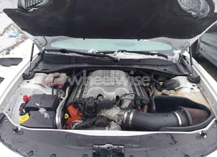 Photo 10 of 2018 Dodge Charger SRT HELLCAT RWD (VIN 2C3CDXL94JH223468)