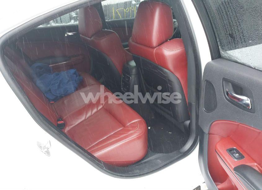 Photo 8 of 2018 Dodge Charger SRT HELLCAT RWD (VIN 2C3CDXL94JH223468)