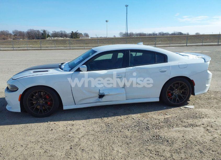 Photo 14 of 2016 Dodge Charger SRT HELLCAT (VIN 2C3CDXL97GH199725)