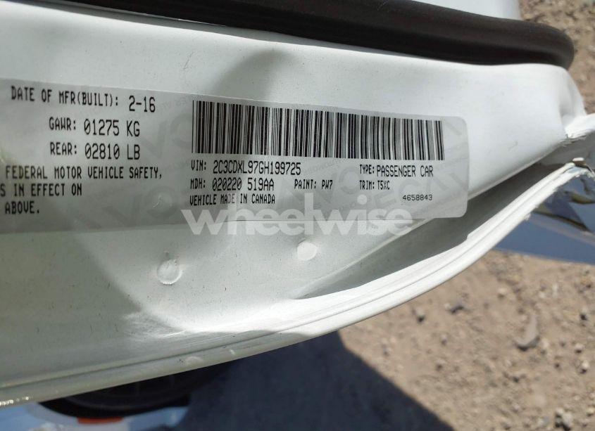 Photo 9 of 2016 Dodge Charger SRT HELLCAT (VIN 2C3CDXL97GH199725)