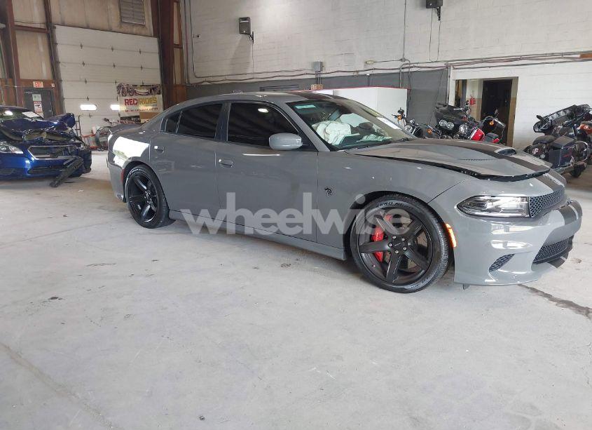2017 Dodge Charger SRT HELLCAT RWD (VIN 2C3CDXL99HH638490) main photo