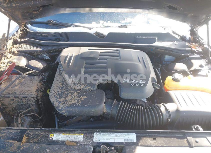 Photo 10 of 2012 Dodge Challenger SXT (VIN 2C3CDYAG0CH258759)